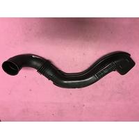 HAVA FİLİTRE BORUSU CLIO IV-CAPTUR-SYMBOL-DOKKER-LODGY-DUSTER-LOGAN-SANDERO 0.9-1.5 DCİ